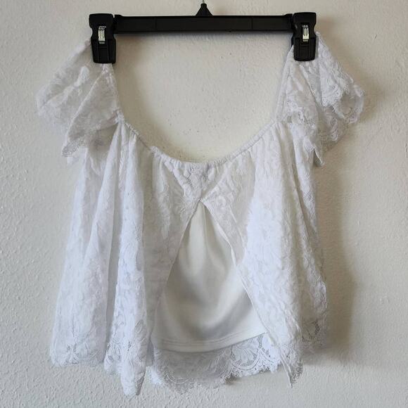 Show Me Your Mumu Ella Off The Shoulder Top in Spring Fling White Snow Lace - Picture 4 of 11